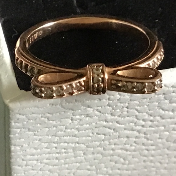 Pandora bow ring - Picture 9 of 9
